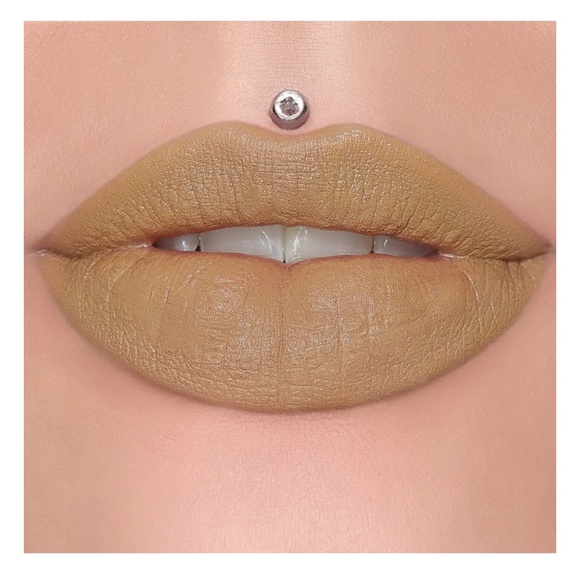 UNFAZED- New in Box Jeffree Star Velvet Trap Lipstick  Nude Olive Lipstick Green - Picture 1 of 7